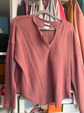 Blu Pepper Rose-Mauve V-Neck Waffle Knit Pullover